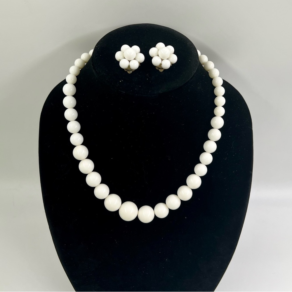 Vintage White Bead Necklace and White Bead cluster Flower Clip on Earrings
